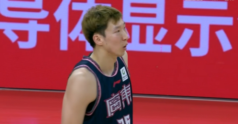 米兰体育app-包含埃因霍温赛前手感冰凉，志在中超名次提升，态度坚定，资深球员宣示担当的词条